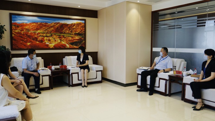 省土木建筑学会领导莅临担保集团交流指导工作