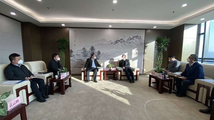 担保集团董事长邹明升与西安市雁塔区财政局、开源证券股份有限公司、西安高新金控集团洽谈合作事宜