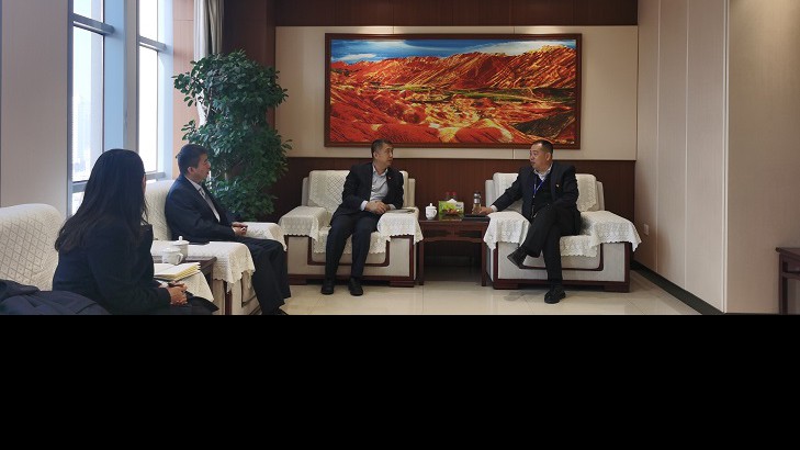 “三抓三促”在行动 Ι 担保集团党总支书记、董事长邹明升广泛与合作机构洽谈交流