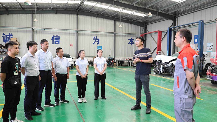 担保集团组织开展车辆安全知识讲座暨车辆故障排查演练活动