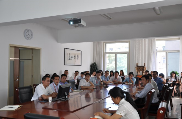 省融资担保集团邀请浙商银行进行金融风险培训